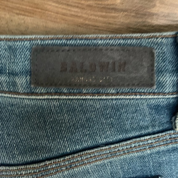 Baldwin Kansas City  The Maxwell Cropped Kick Flare Jeans Raw Hem EUC Size-28 - Picture 11 of 15